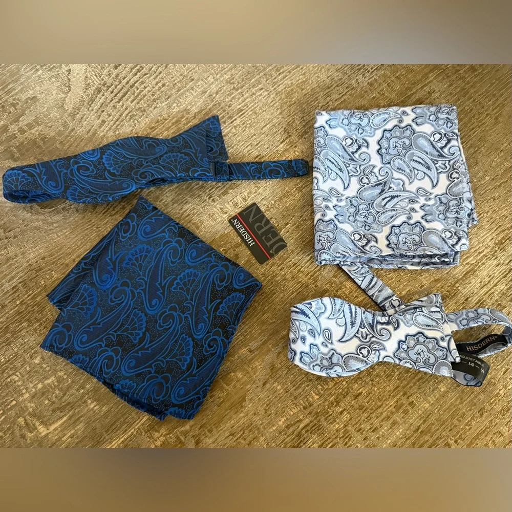 Mens Blue Paisley Bow Tie handkerchief set NEW